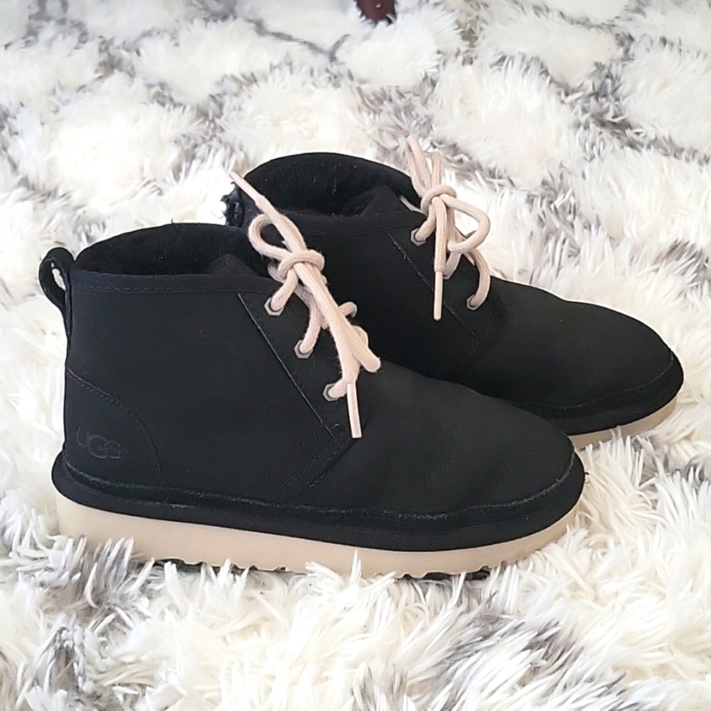 Ugg Neumel chukka boots